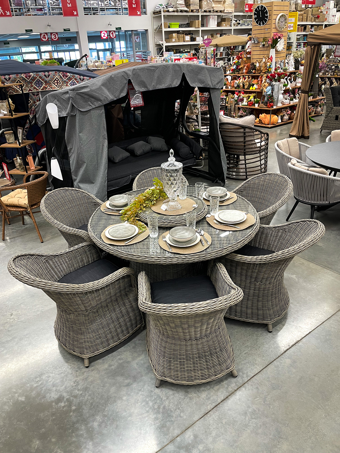 Наборы садовой мебели